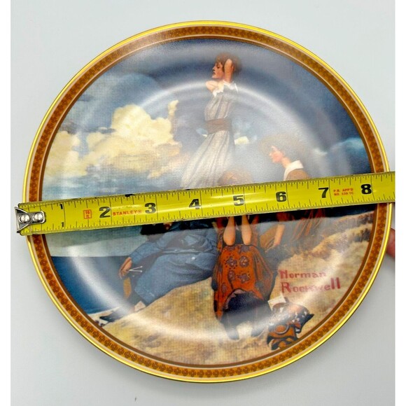 KNOWLES Norman Rockwell Women 1981 Waiting On The Shore 8.5" Plate w/ Box & COA - Picture 8 of 11